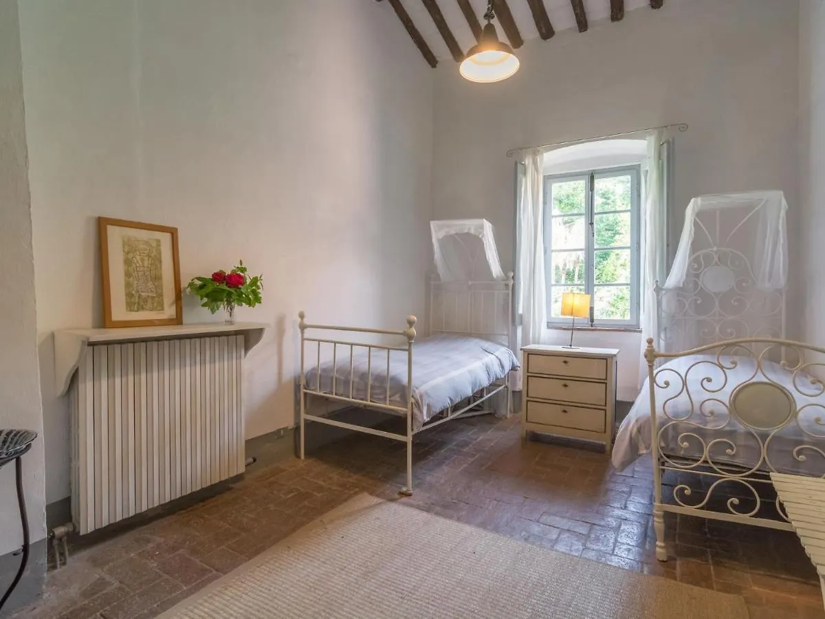 Holiday home Belvilla By Oyo Plush Farmhouse With Swimming Pool Carmignano